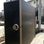 国立市 鍵ポスト解錠の作業写真