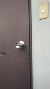 八王子市 鍵交換の作業写真1