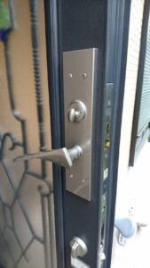 八王子市 錠前故障による錠ケース交換の作業写真2