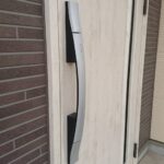 八王子市 玄関鍵交換の作業写真