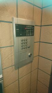 相模原市 マンション共用部鍵折れ、取り除き作業の写真