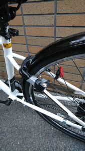 多摩市 自転車鍵紛失による解錠の作業写真