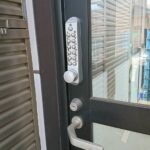 神奈川県相模原市 デジタル錠新規取り付けの作業写真