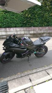 埼玉県飯能市 ヤマハ250ccバイク鍵作成の作業写真2