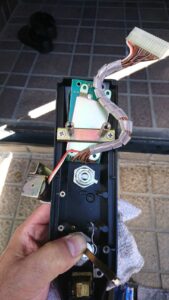 立川市 アルファ社テンキーの鍵交換の作業写真4