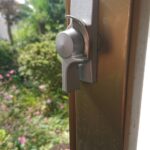 八王子市 クレセント錠交換の作業写真1