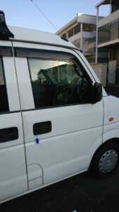 東大和市 マツダ スクラム 軽自動車 鍵作成の作業写真1