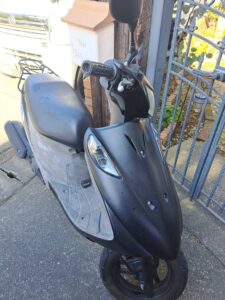 町田市 スズキバイク鍵作成の作業写真1