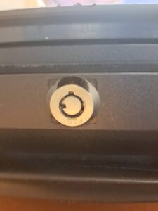 八王子市 セントリー金庫鍵開け作業の写真2