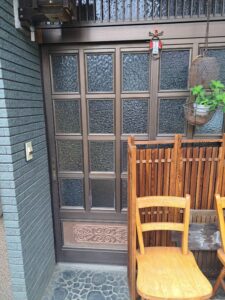 八王子市 引戸戸先錠交換の作業写真1