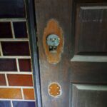 小平市 錠前故障解錠交換の作業写真1