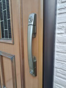 八王子市 シリンダー交換の作業写真2