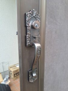 あきる野市 錠前交換の作業写真3