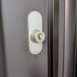 武蔵野市 玄関鍵交換の作業写真2
