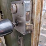 東久留米市 錠前交換の作業写真1