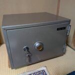 西多摩郡日の出町 家庭用金庫ダイヤル解錠の作業写真1