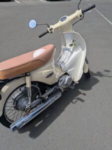 東村山市 ホンダ110ccカブ バイク鍵作成の作業写真2