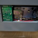 所沢市 テンキー式金庫解錠の作業写真1